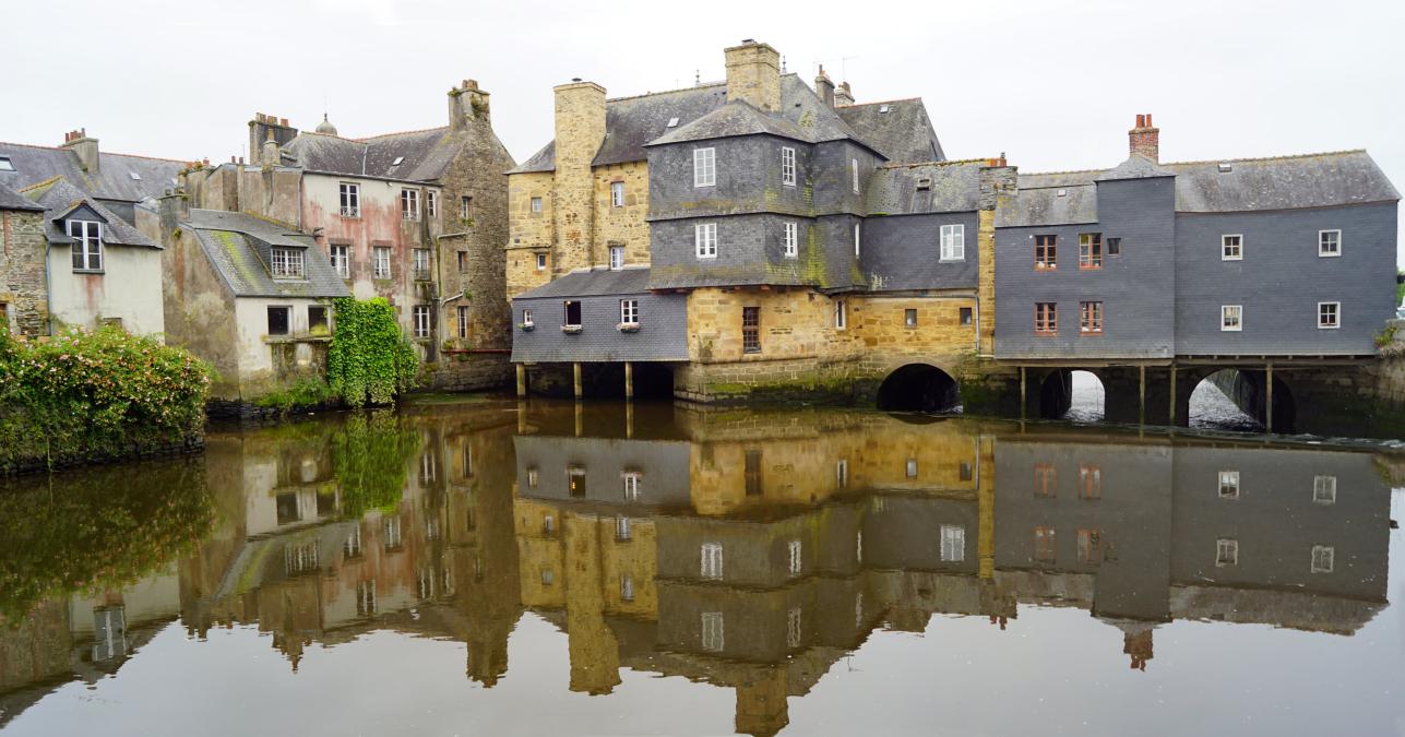 Pont habité de Rohan.jpg