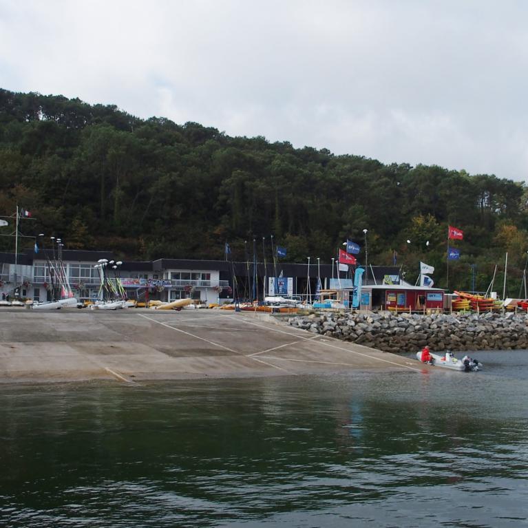 Cale de mise à l'eau, Morgat