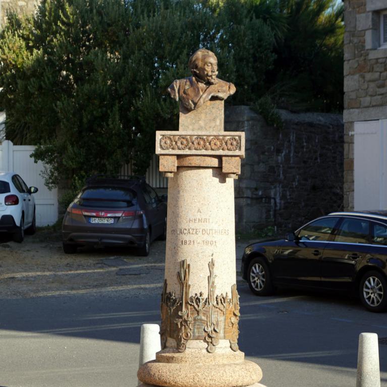 Colonne Henri de Lacaze Duthiers