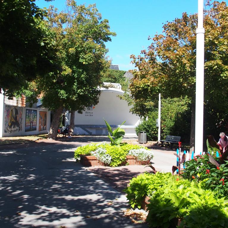 Square Claude Duffit