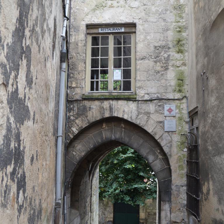 Porte des Chenizelles