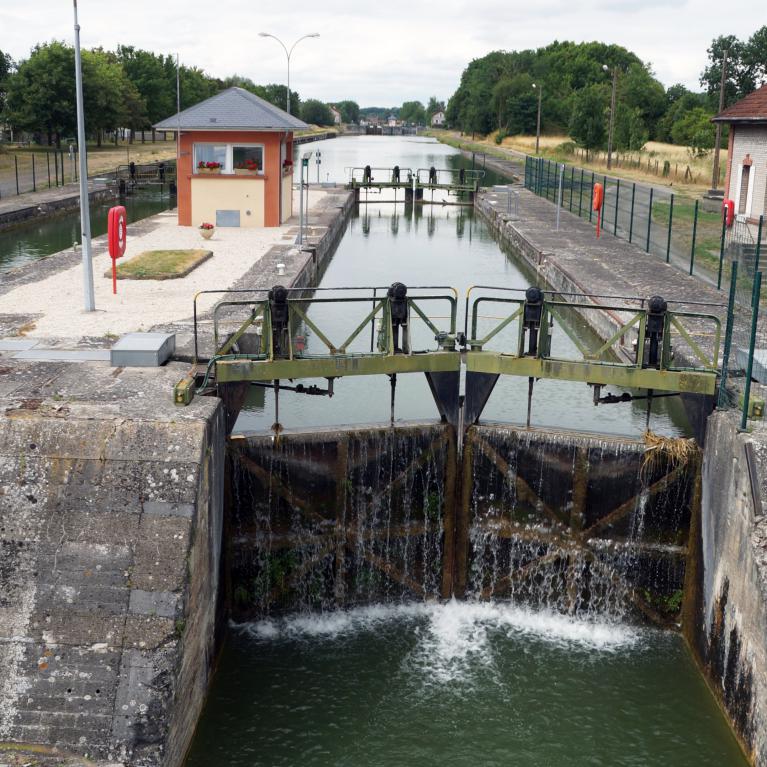 Écluse de Fargnier 2