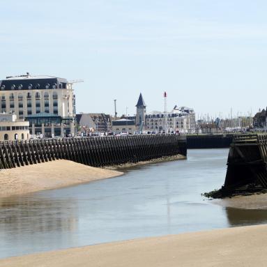 Sortie de port