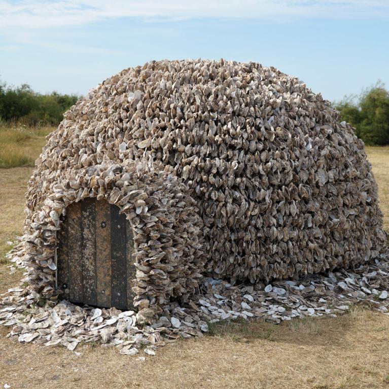 Sculpture Oyster Igloo