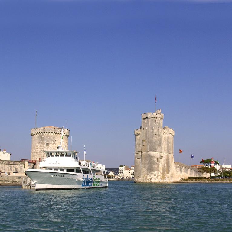 Bateau Interîles