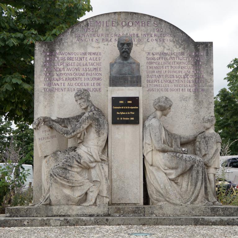 Monument à Emile Combes