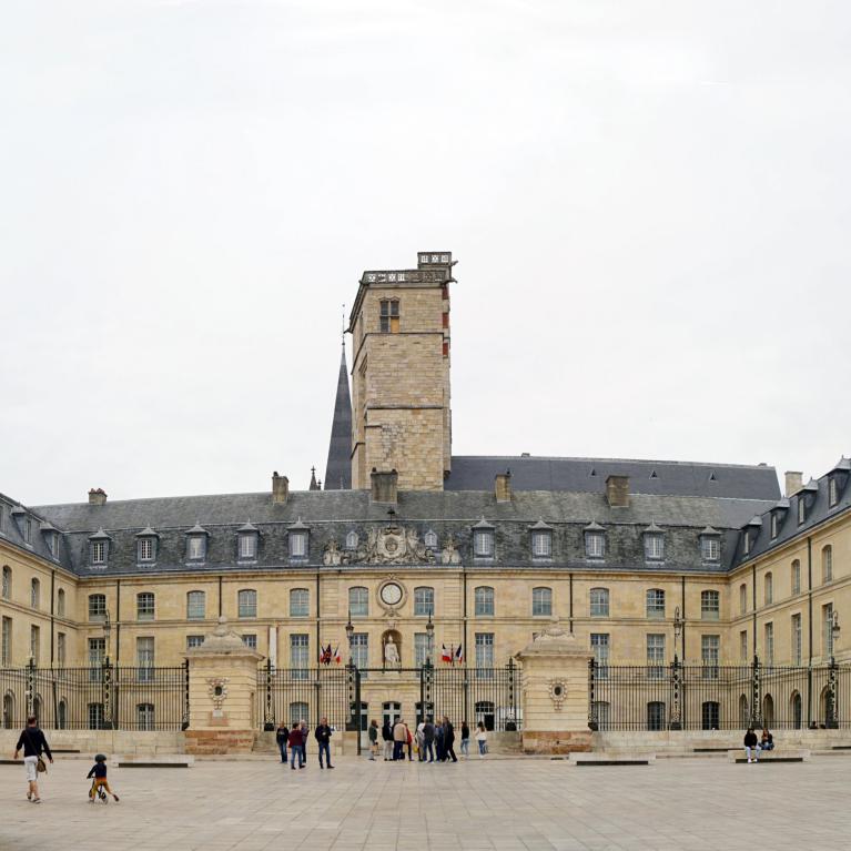 Palais des ducs et des États de Bourgogne