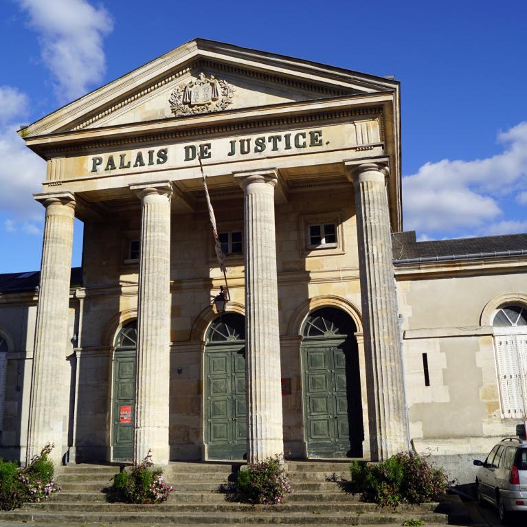 Ancien Tribunal