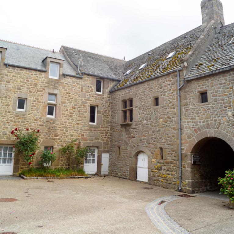 Cour Sainte Catherine