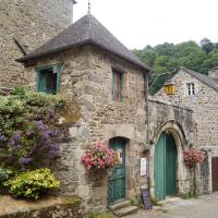 Abbaye de Lehon, entrée
