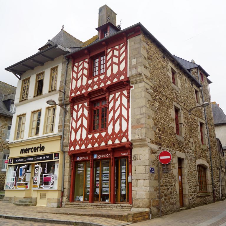 Maison à pan de bois 2