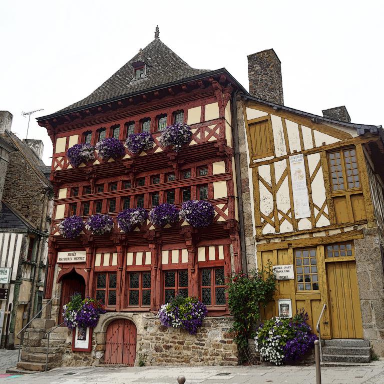 Maison du Bourreau, musée Mathurin Méheut