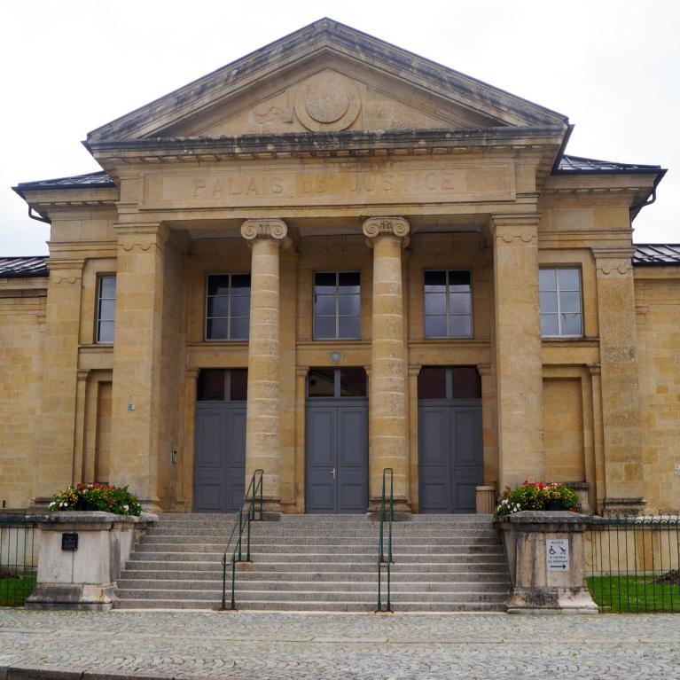 Palais de justice