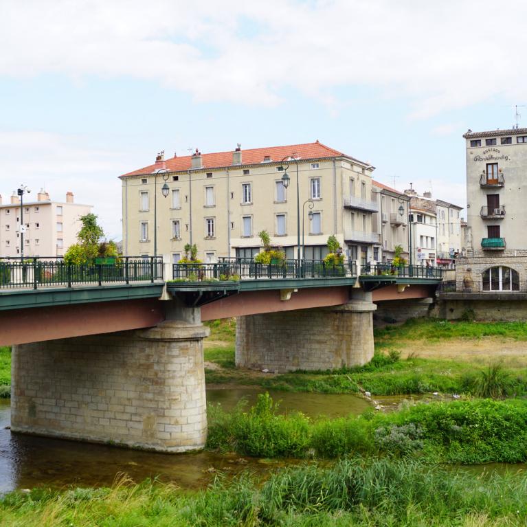 Pont sur le Roubion