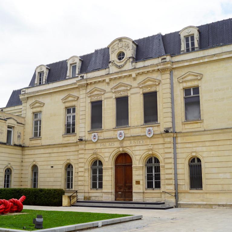 Palais de justice