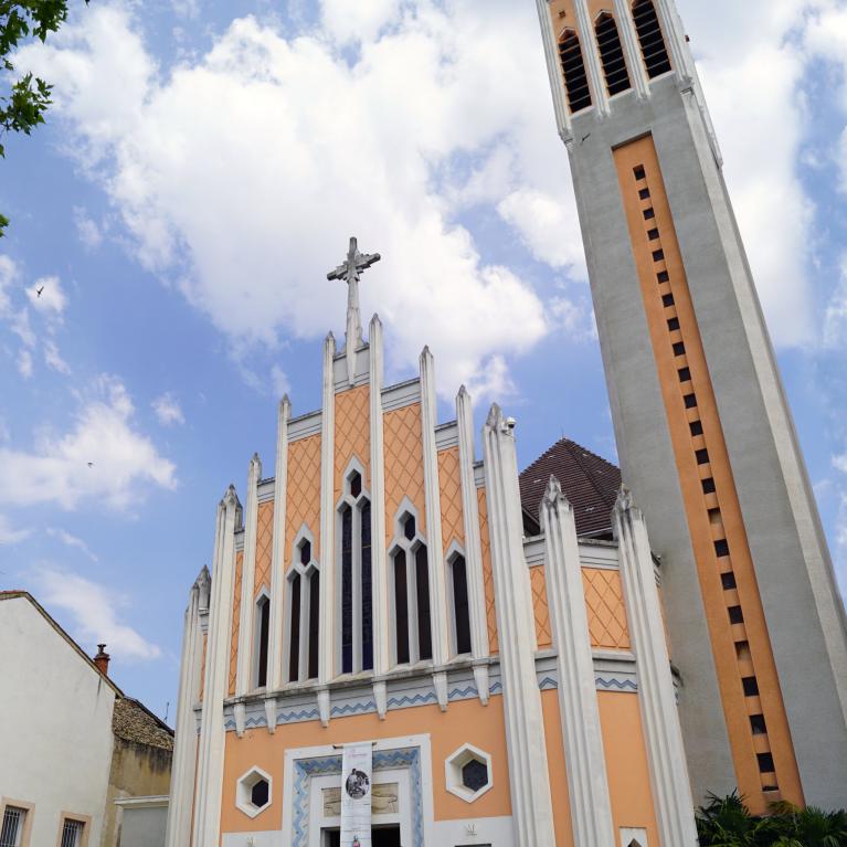 Église Notre-Dame de Lourdes
