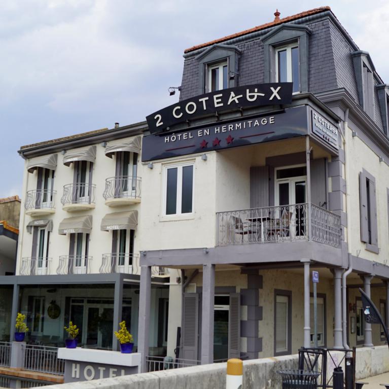 Hôtel les Deux Côteaux