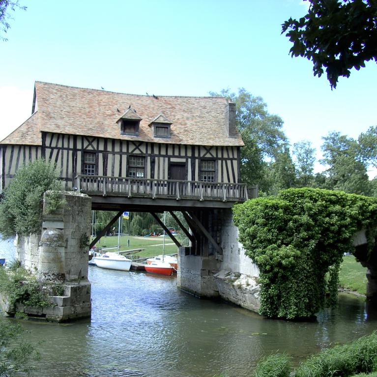 Le Vieux-Moulin