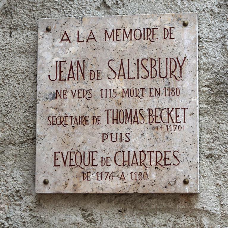 Plaque à la mémoire de Jean de Salisbury