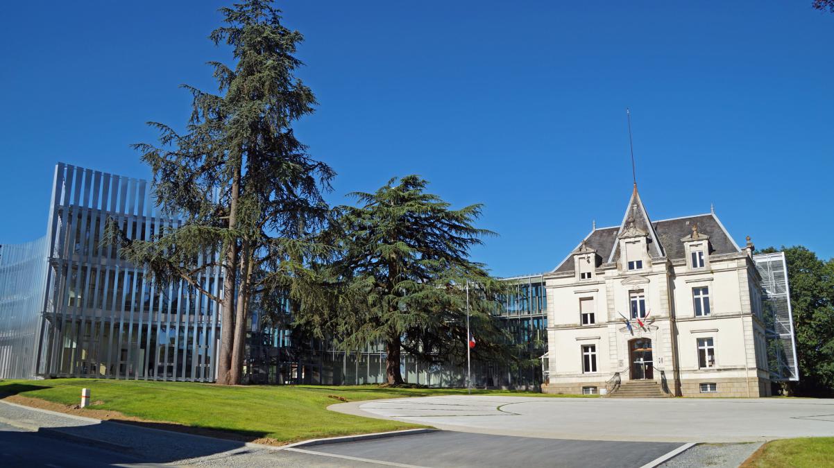 Hôtel de ville