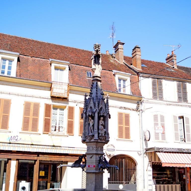 Fontaine aux Dragons