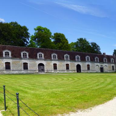 Château de Tanlay-dépendances