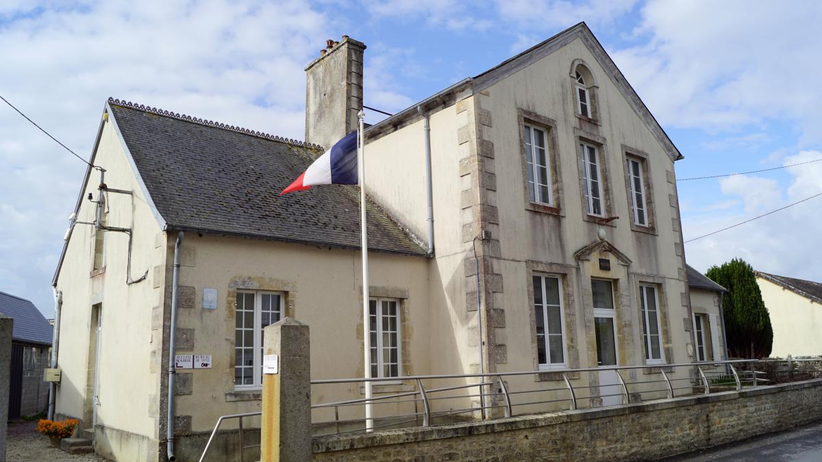 Saint-Côme-du-Mont-Mairie