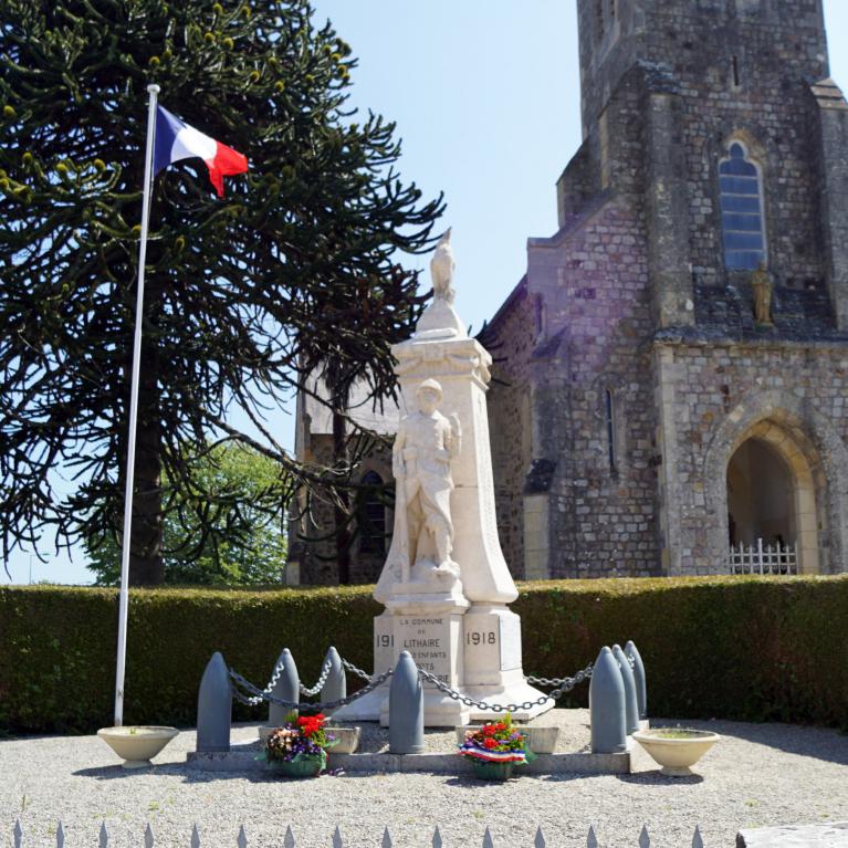 Lithaire-Monument aux morts