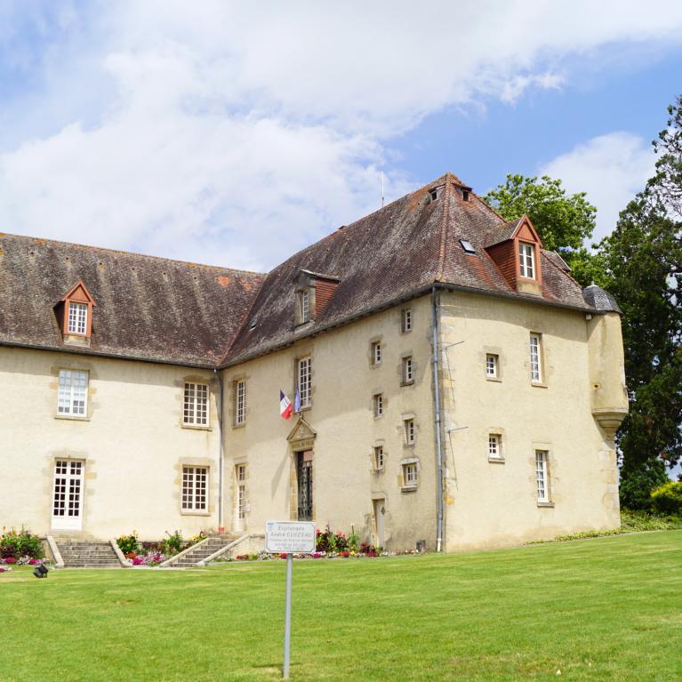 Ancien castel (mairie)