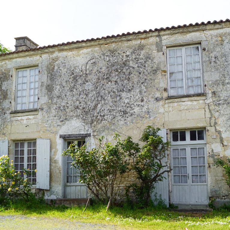 Logis dit Couvent Sainte Genevièvre
