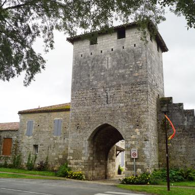 Tour-Porte de Montgaillard