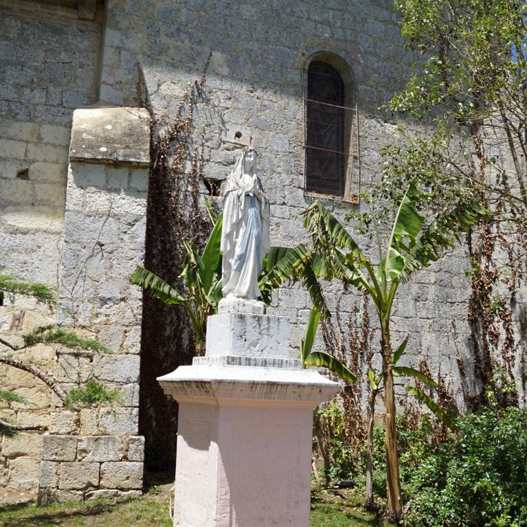 Statue de la Vierge