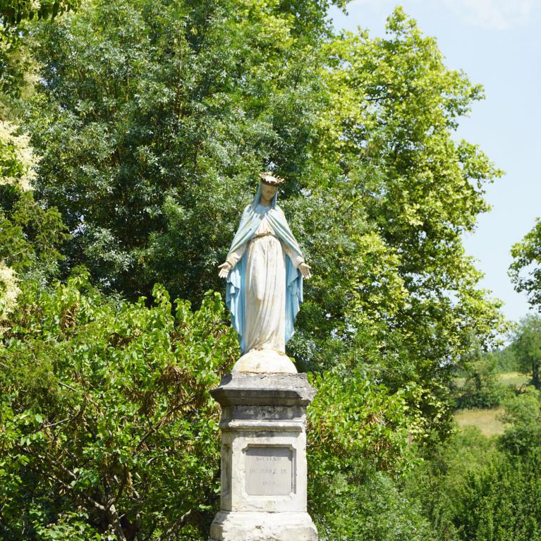 Statue de la Vierge
