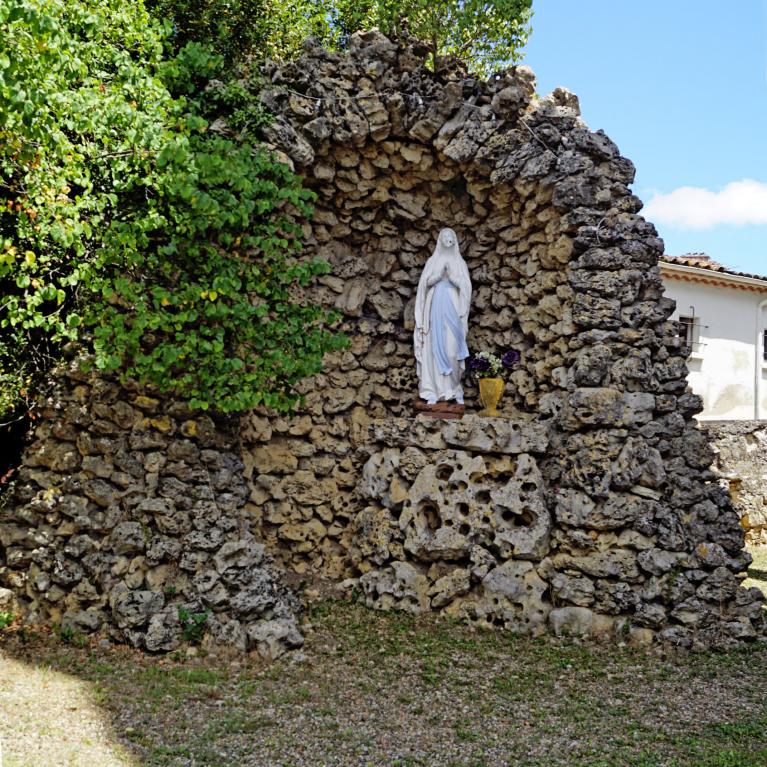 Statue de la Vierge